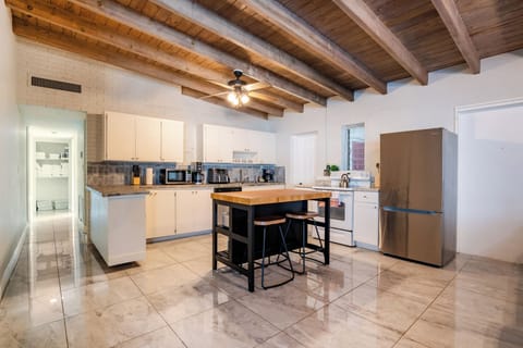 Whole area of the kitchen