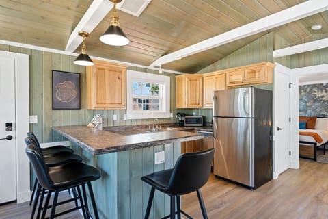 Find yourself set up to prepare your own meals if you desire from the fully stocked kitchen