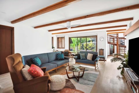 Downstairs Living, Dining space