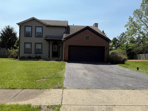 Exterior front picture 