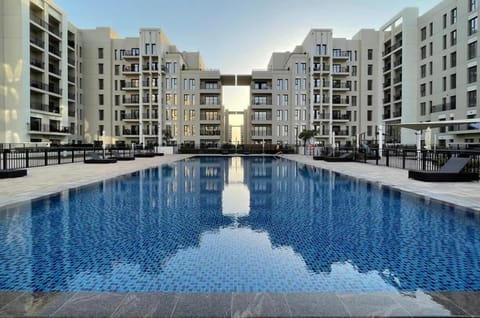 Astonishing swimming pool for a quick cooling dip during summer.
