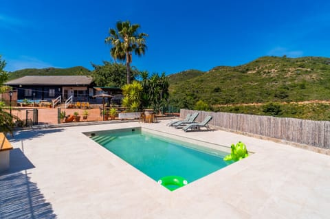 Rural house with pool in Cártama