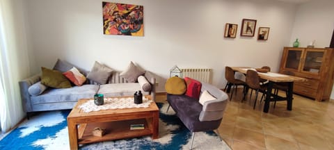 Communal lounge/ TV room,Dining area