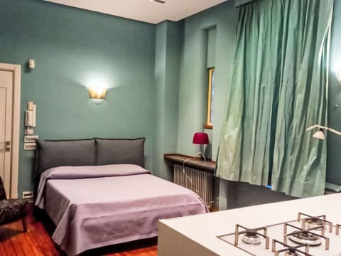 Apartment, Condominium, Residential Area, Hotel, Shade, Balcony, Swimming Pool, Resort Town