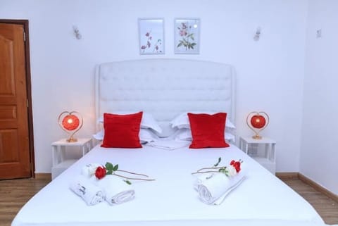 Welcome to Ranila Blissful 1 bedroom in Nyali with swimming pool
