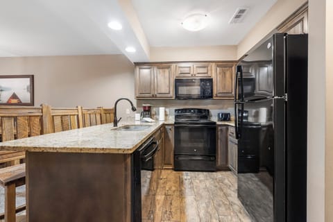 One Bedroom Unit - Full Kitchen