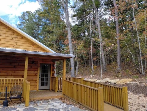 4f3f0eb9 0064 44ad a292 b5ef5f43cc58