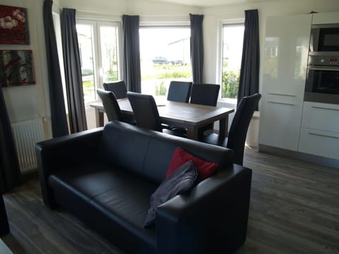 Swimming Pool, Residential Area, Condominium, Apartment, Resort, Estate, Shade, Villa, Hacienda, Mansion