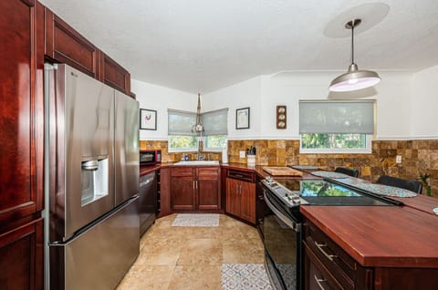 Beautiful kitchen area