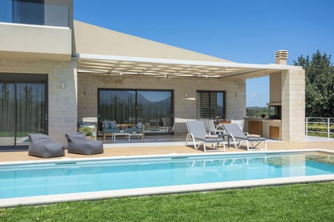 Building Exterior, Garden, Outdoor, Pool