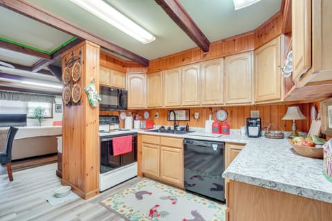 Kitchen | Cooking Basics | 1st Floor