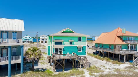 Welcome to Muldoon Beach House!