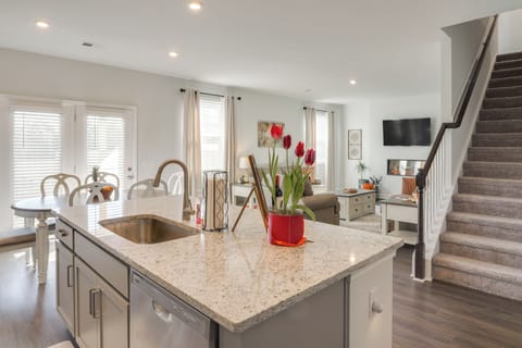 Kitchen | Dining Area | 1st Floor