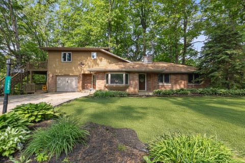 Welcome to Pine Lake Lookout!