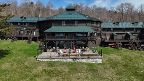 Hollywood Hills Condominiums