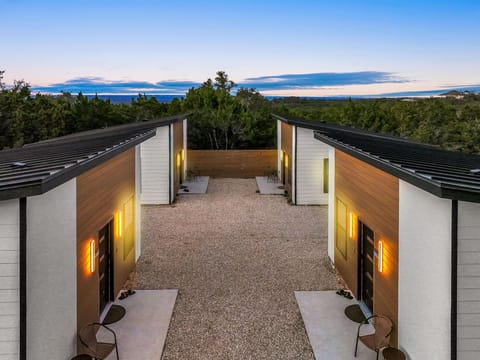 Four luxury casitas for you to enjoy with your friends and family! Close enough to be able to say hello if you want to, and far enough to keep your privacy!