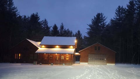 Pine View Retreat Winter Night Time