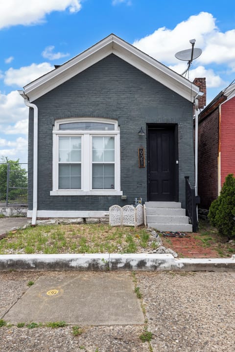 Charming façade with modern vibes, inviting you to explore Louisville's delights