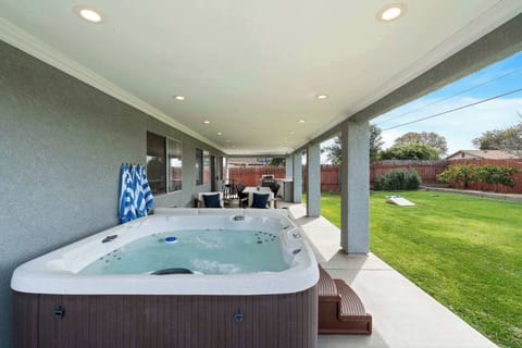  Outdoor Fun & Relaxation Await! – Whether you're playing, lounging, or soaking in the sun, this space has it all.