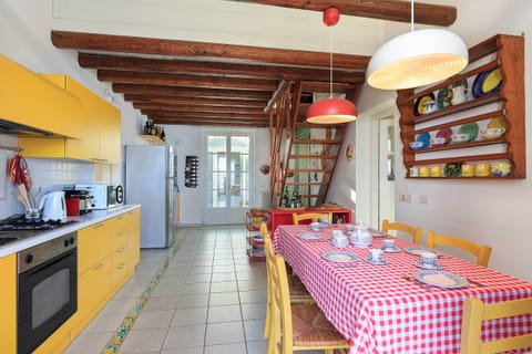 Villa Poggio al Lago - Stresa, Lake Maggiore - NORTHITALY VILLAS Vacation rental