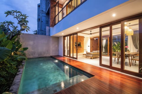 private pool