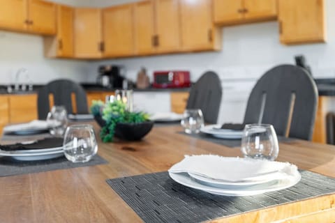 Bon appétit! Enjoy your meal in comfort and style.