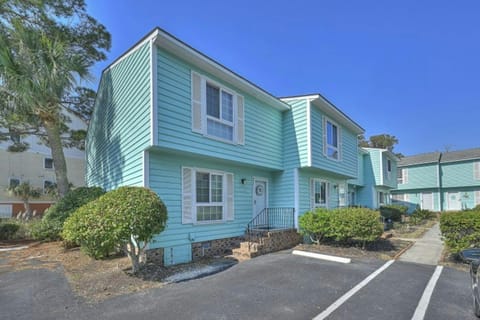 Welcome to Foxridge Villas.