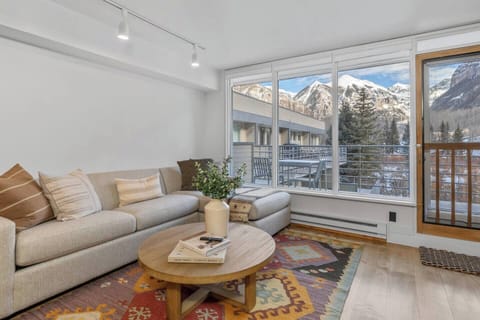 The High Life and its legendary box canyon views!