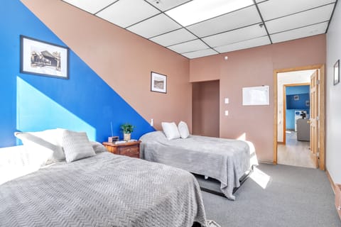 Indoors, Bed, Bedroom, Furniture, Room