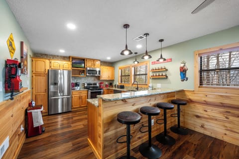 A fully stocked kitchen ready for your culinary adventures!