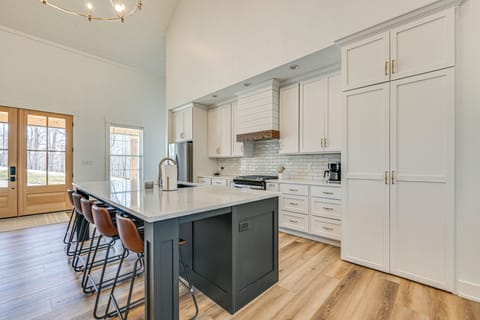 Kitchen | 1st Floor | Cooking Basics | Dual Coffee Maker | Microwave | Toaster