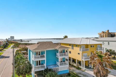 Welcome to Sawgrass Point!