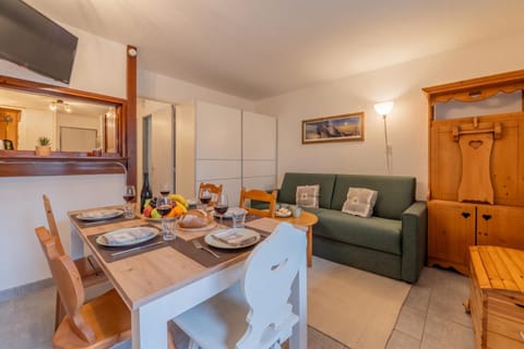 Living and dining room