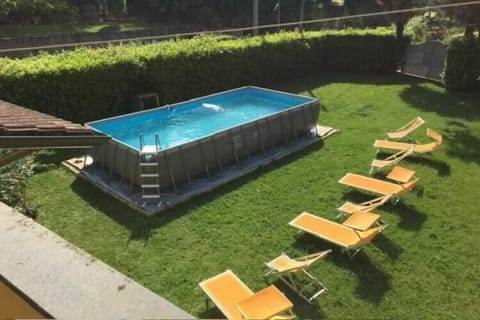 Holiday Home Swimming Pool