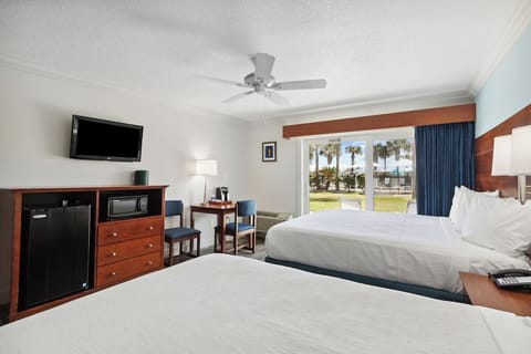 Unit with 2 Double beds. Exact unit will be assigned upon arrival. Views, colors, and decor may vary.