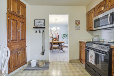 Kitchen | Cooking Basics | Complimentary Spices | Main Floor