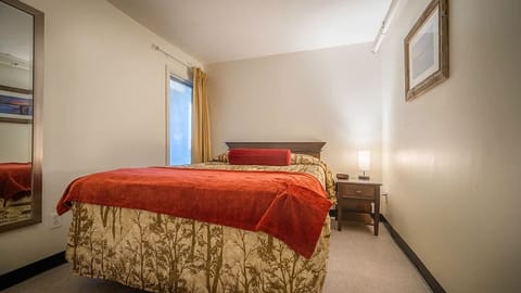Bedroom. Interior and views may vary based on location and availability.