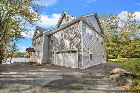 Side view of the home from the driveway.