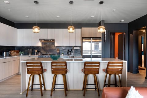 Fully Equipped Kitchen with Island Seating