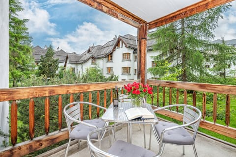 Balcony with mountain view