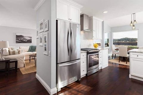 Fully-stocked kitchen