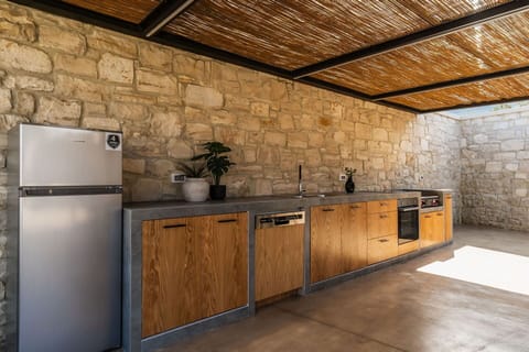 Balcony / Terrace / Patio, Outdoor