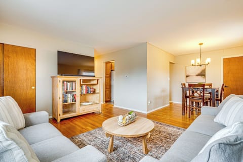 Columbus Vacation Rental | 3BR | 2BA | 1,094 Sq Ft | Step-Free Entry