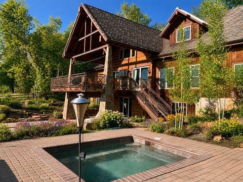 Front of Lodge, it can sleep up to 22 people