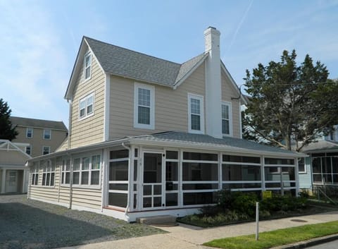 PropertyImg1