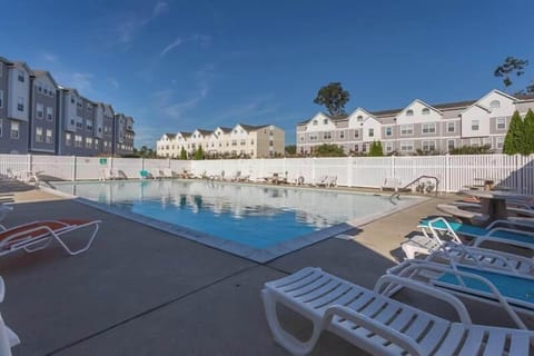 PropertyImg1