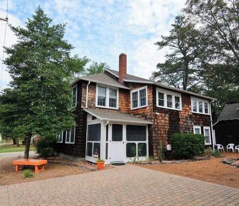 PropertyImg1