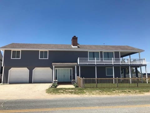 PropertyImg1