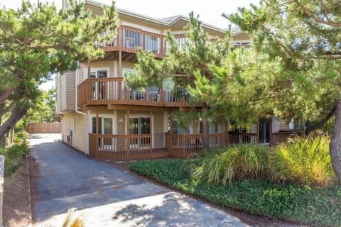 PropertyImg1