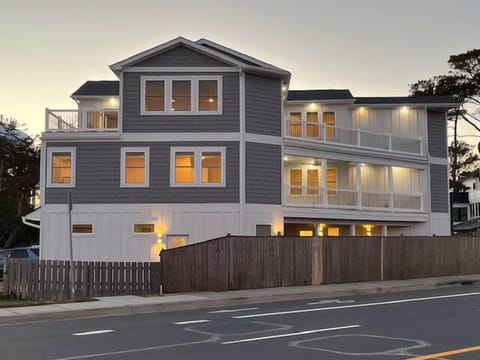 PropertyImg1